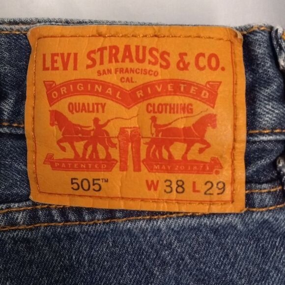 Levis 505 Size 38x29 Mens Regular Fit Straight Leg Jeans Blue Denim Classic 2018 - Picture 9 of 11